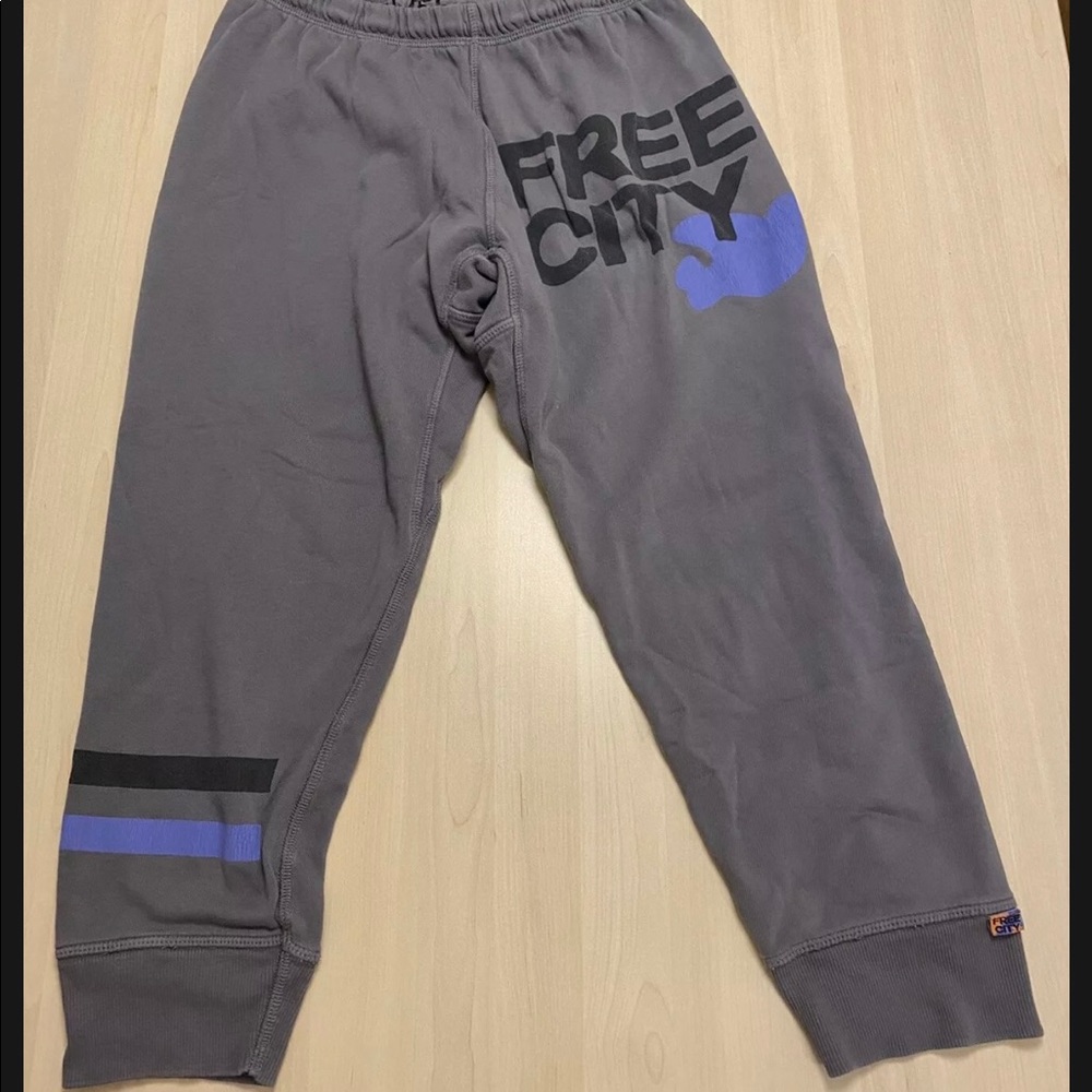 FreeCity 3/4 swami sweat pants
